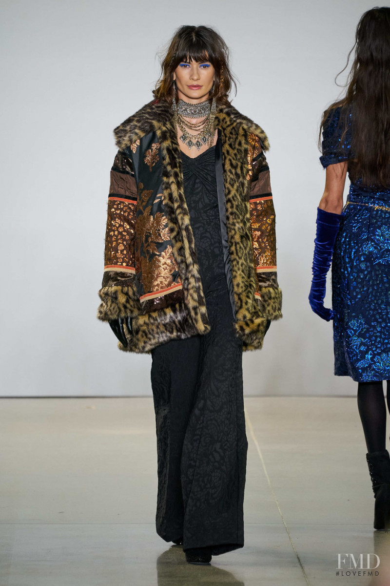 Tadashi Shoji fashion show for Autumn/Winter 2020