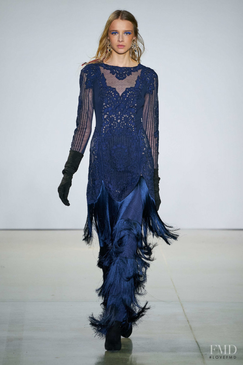 Tadashi Shoji fashion show for Autumn/Winter 2020