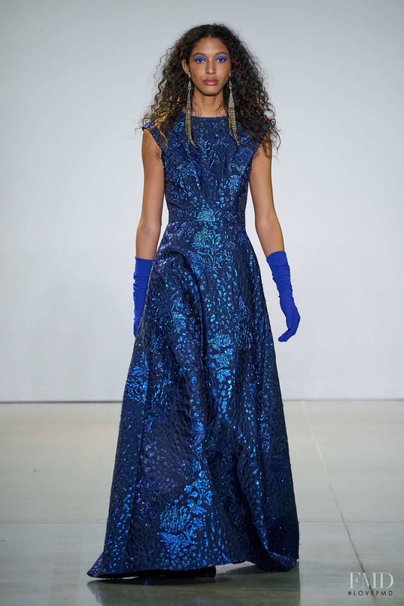 Tadashi Shoji fashion show for Autumn/Winter 2020