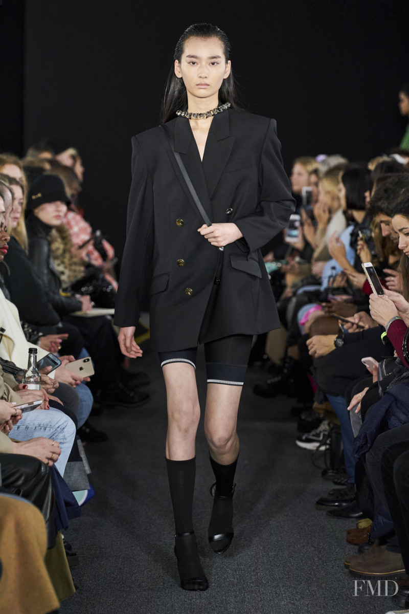 David Koma fashion show for Autumn/Winter 2020