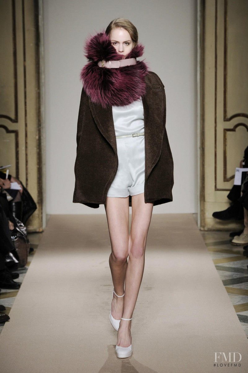 Maurizio Pecoraro fashion show for Autumn/Winter 2013