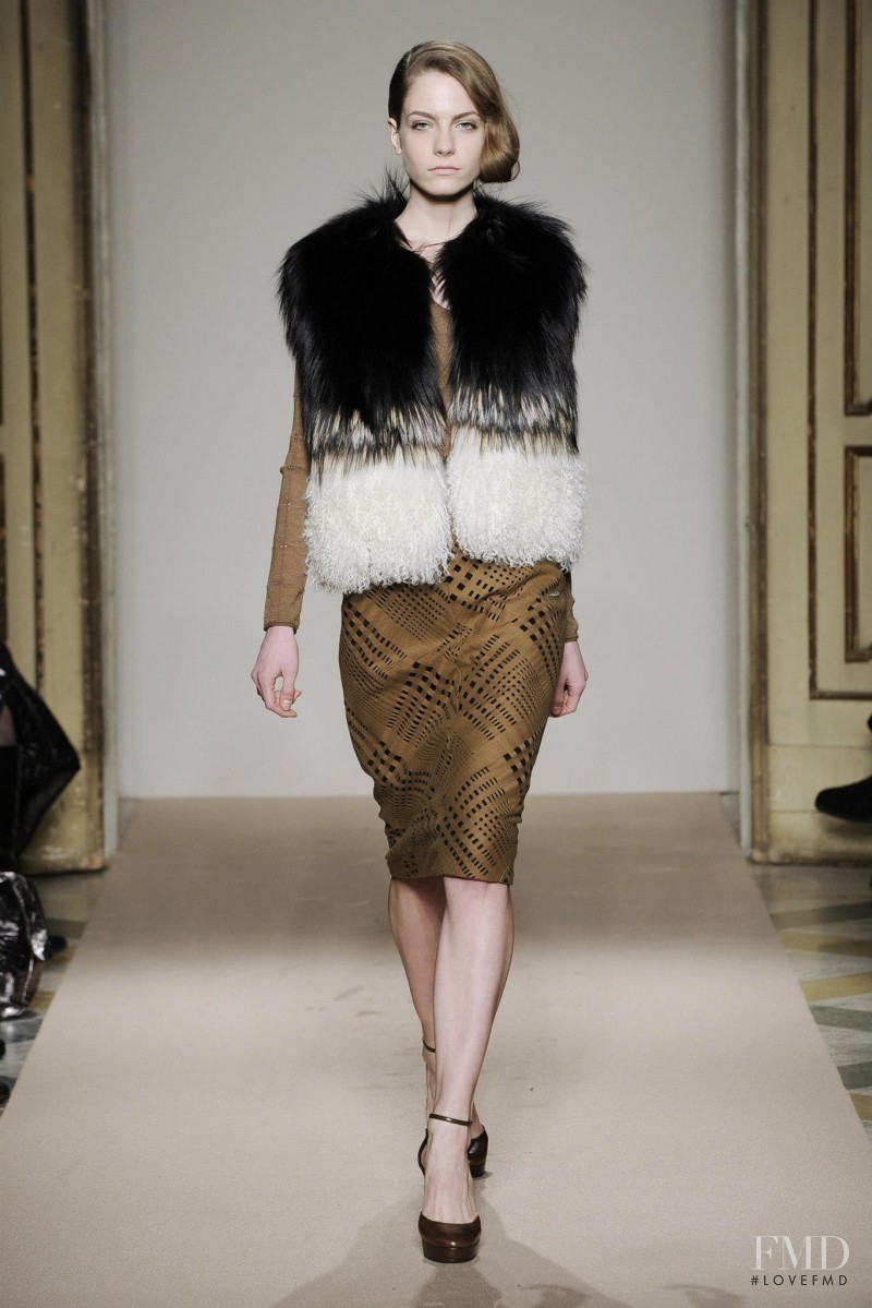 Maurizio Pecoraro fashion show for Autumn/Winter 2013