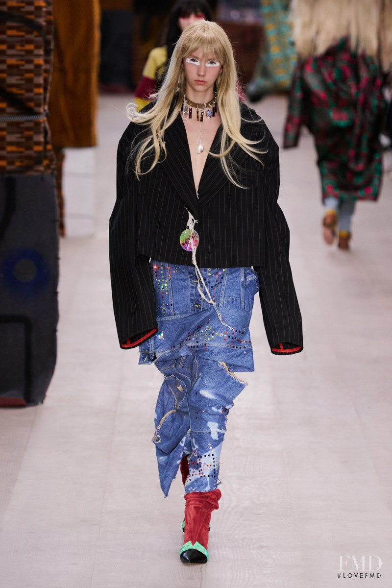 Bente Oort featured in  the Matty Bovan fashion show for Autumn/Winter 2020