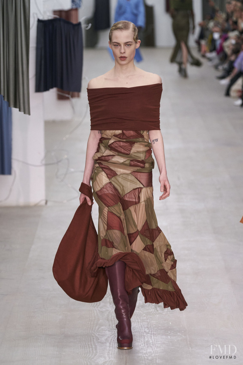 Sarah Saxinger featured in  the Richard Malone fashion show for Autumn/Winter 2020