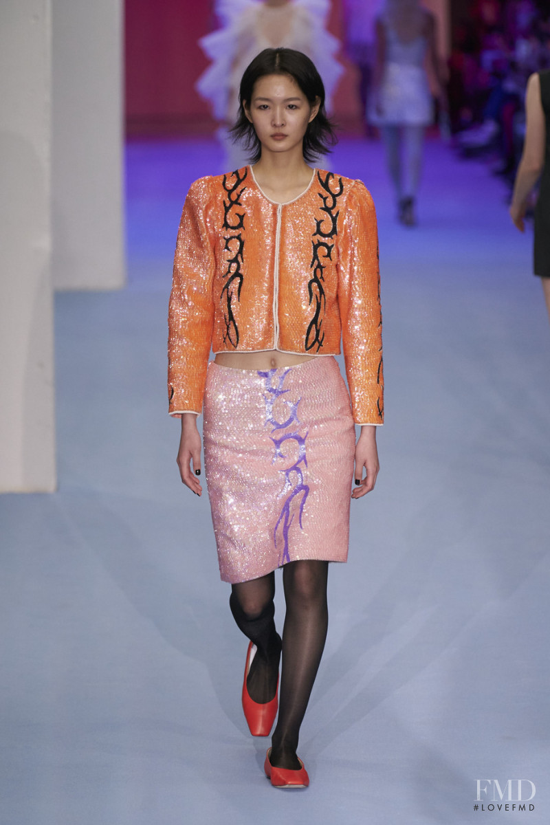 Seo Yoon featured in  the Ashley Williams fashion show for Autumn/Winter 2020