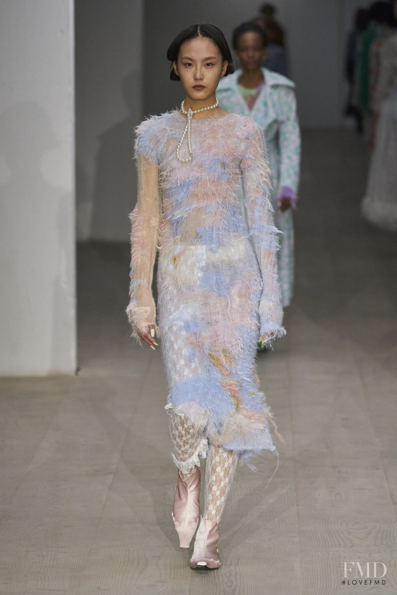 Yuhan Wang fashion show for Autumn/Winter 2020