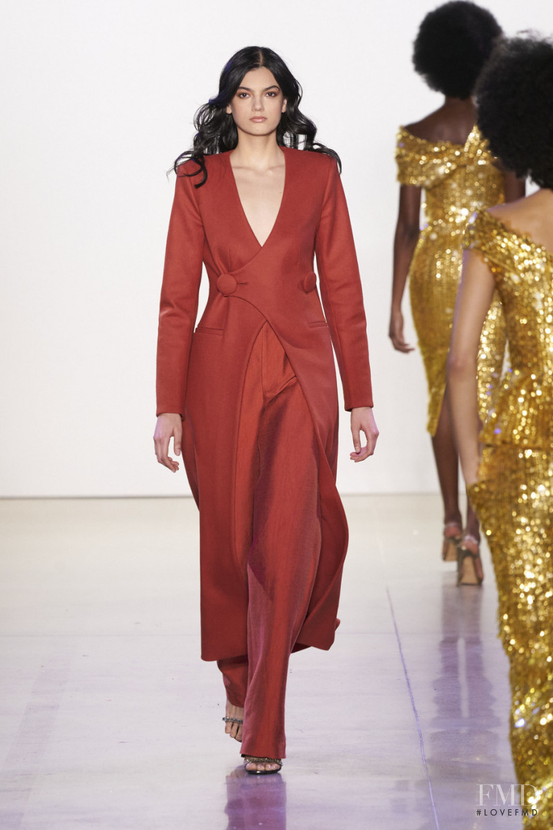 Estefania Sayavedra featured in  the Aliétte fashion show for Autumn/Winter 2020