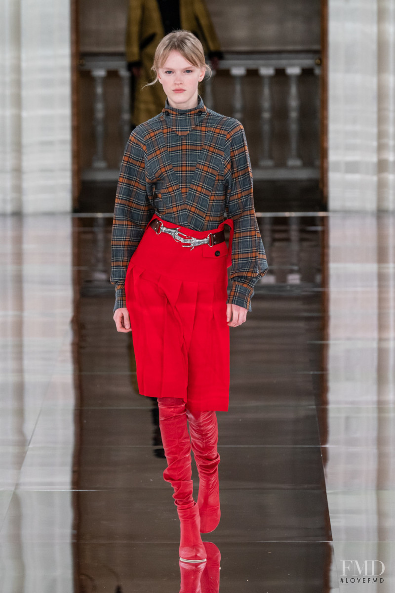Hannah Motler featured in  the Victoria Beckham fashion show for Autumn/Winter 2020