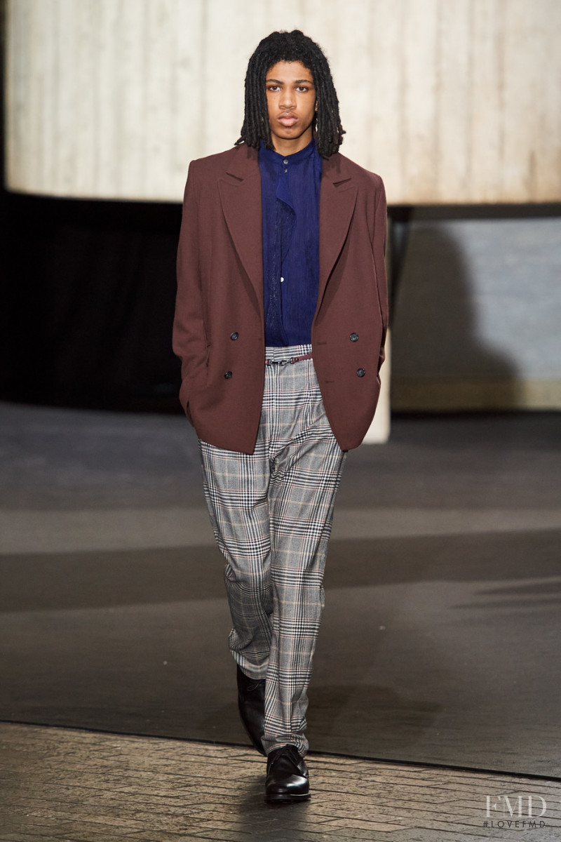 Roland Mouret fashion show for Autumn/Winter 2020