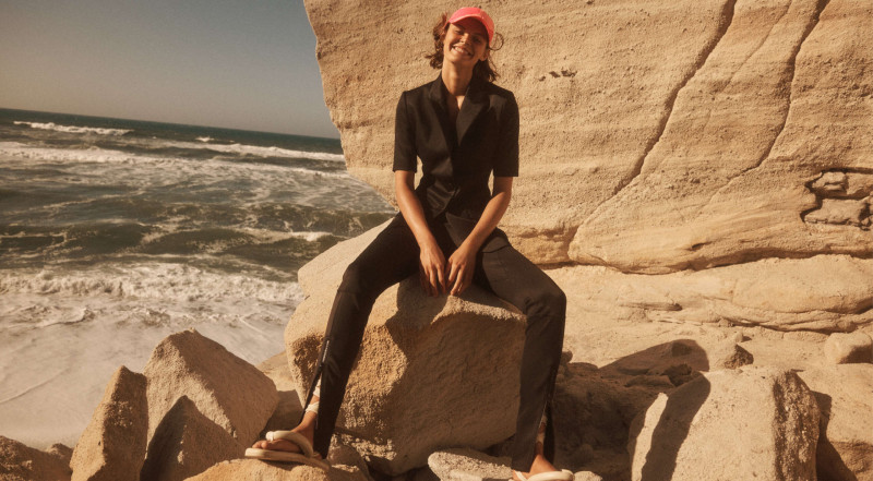 Cara Taylor featured in  the H&M Studio advertisement for Spring/Summer 2020