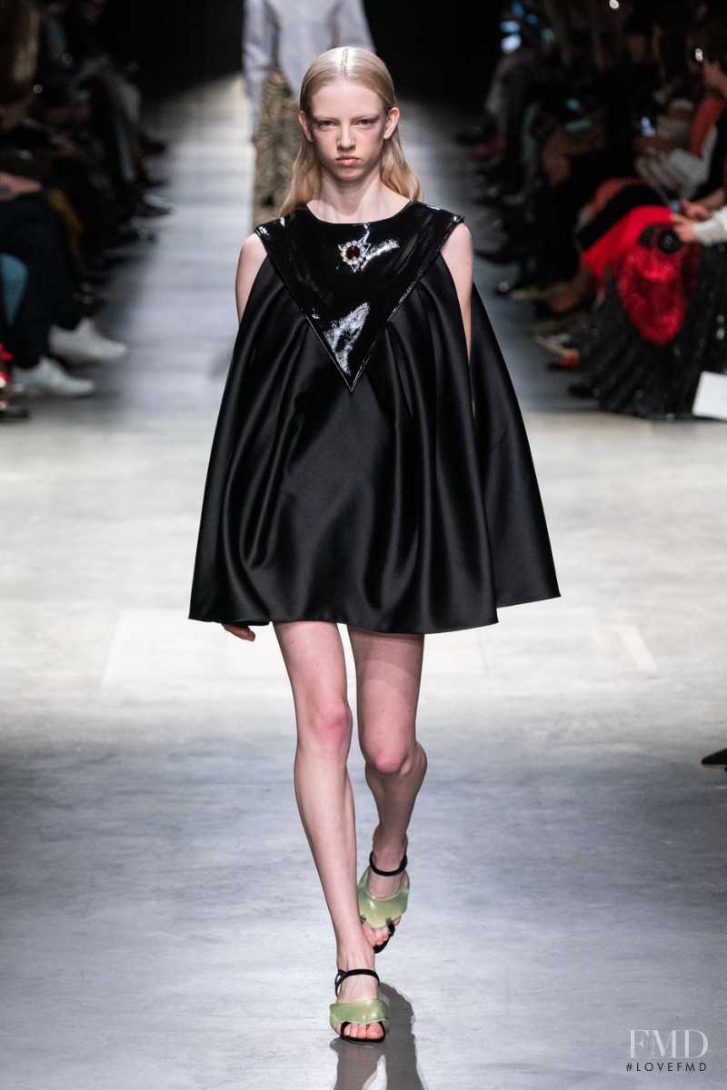 Xara Giulia Pullens-de Wit featured in  the Christopher Kane fashion show for Autumn/Winter 2020