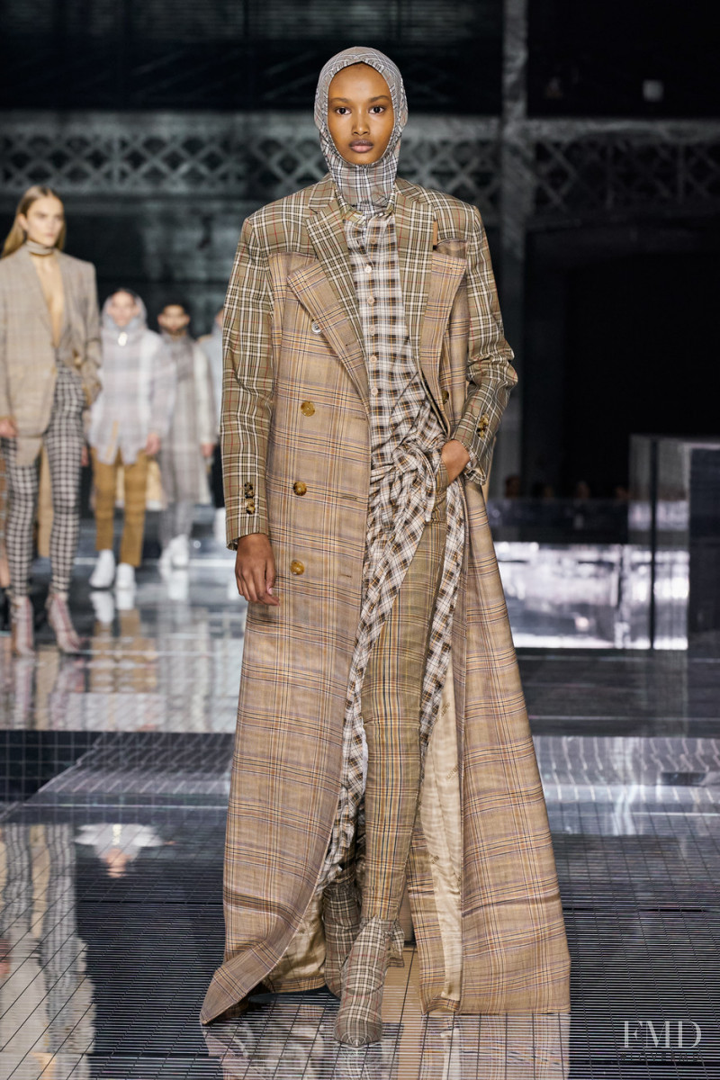 Ugbad Abdi featured in  the Burberry fashion show for Autumn/Winter 2020