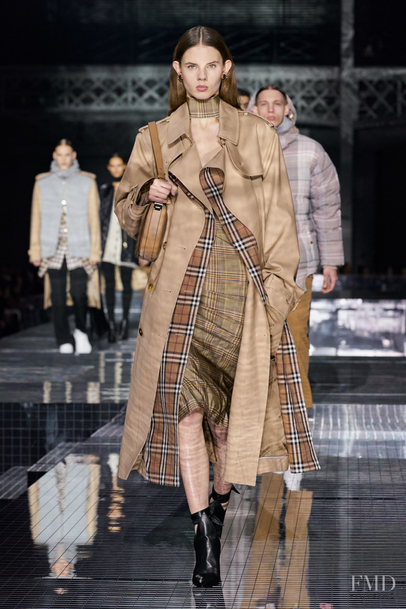 Julia Merkelbach featured in  the Burberry fashion show for Autumn/Winter 2020