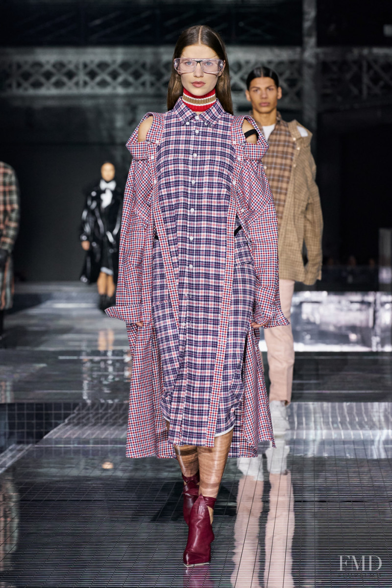 Olivia Parsons featured in  the Burberry fashion show for Autumn/Winter 2020