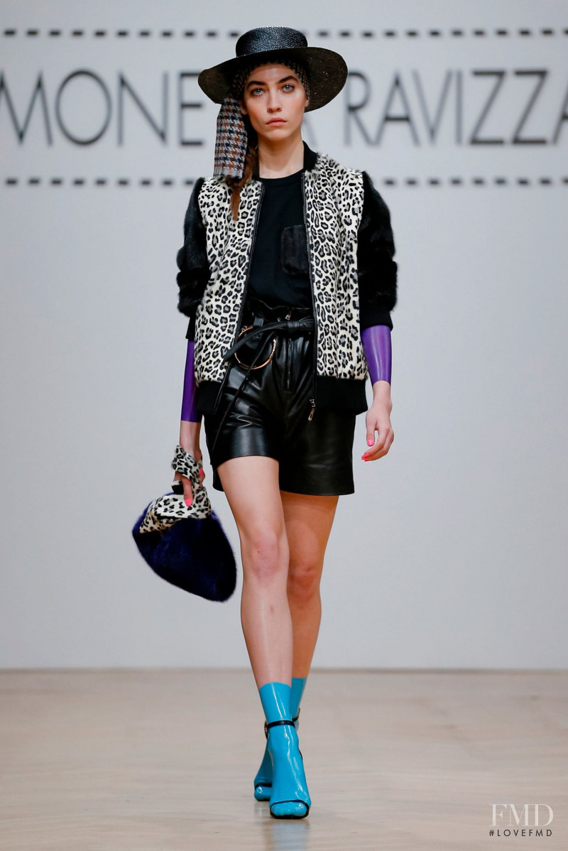 Simonetta Ravizza fashion show for Autumn/Winter 2019