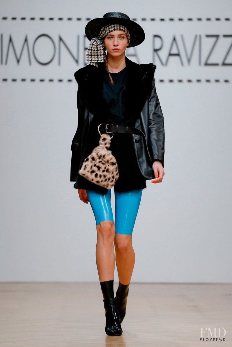 Simonetta Ravizza fashion show for Autumn/Winter 2019
