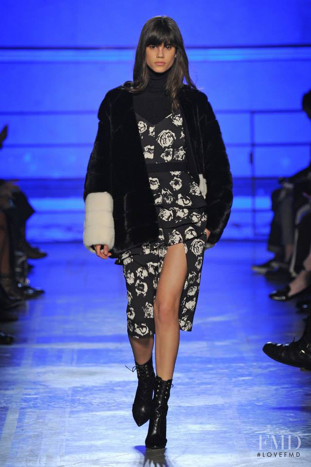 Antonina Petkovic featured in  the Emanuel Ungaro fashion show for Autumn/Winter 2014