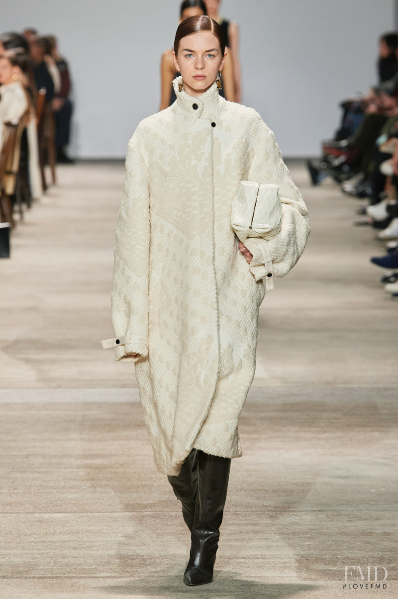 Tilda Jonsson featured in  the Jil Sander fashion show for Autumn/Winter 2020