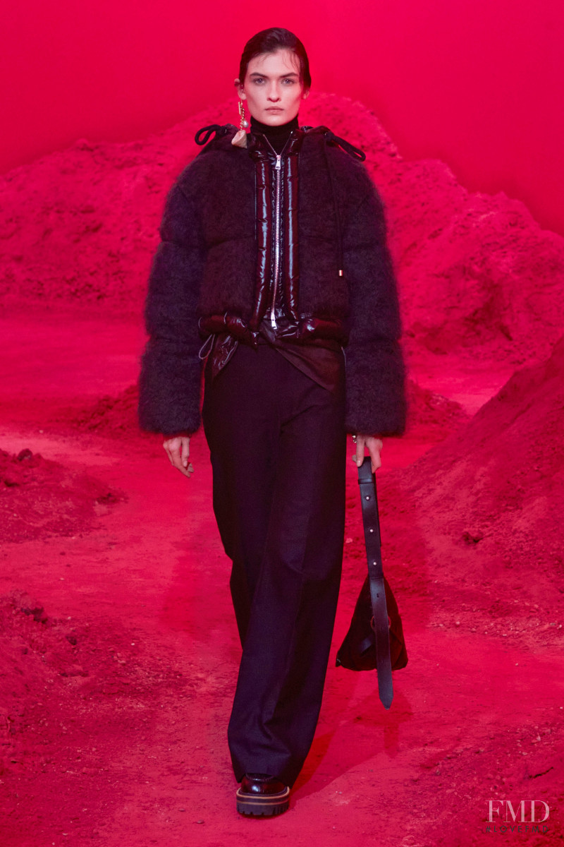 Lara Mullen featured in  the Moncler 2 1952 fashion show for Autumn/Winter 2020