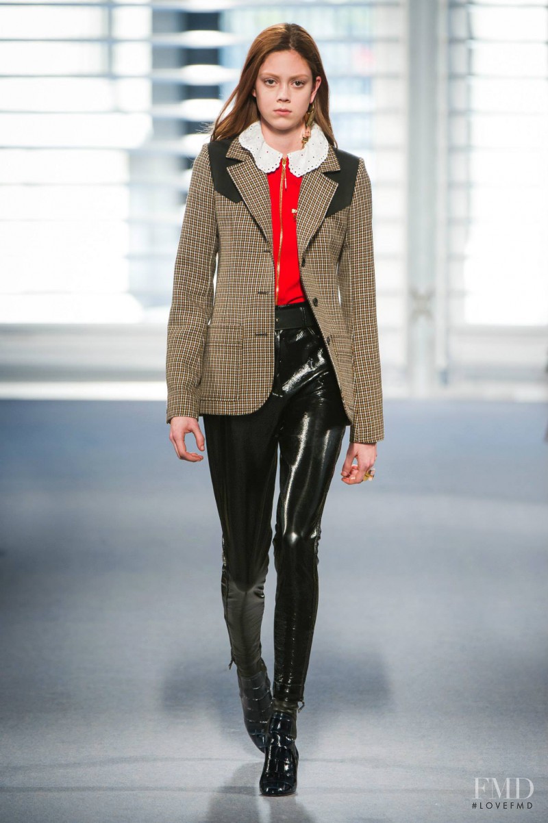 Louis Vuitton fashion show for Autumn/Winter 2014