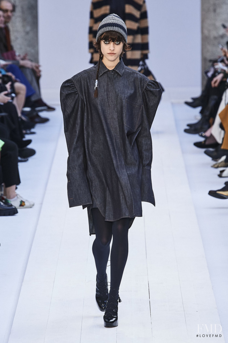 Ilona Desmet featured in  the Max Mara fashion show for Autumn/Winter 2020