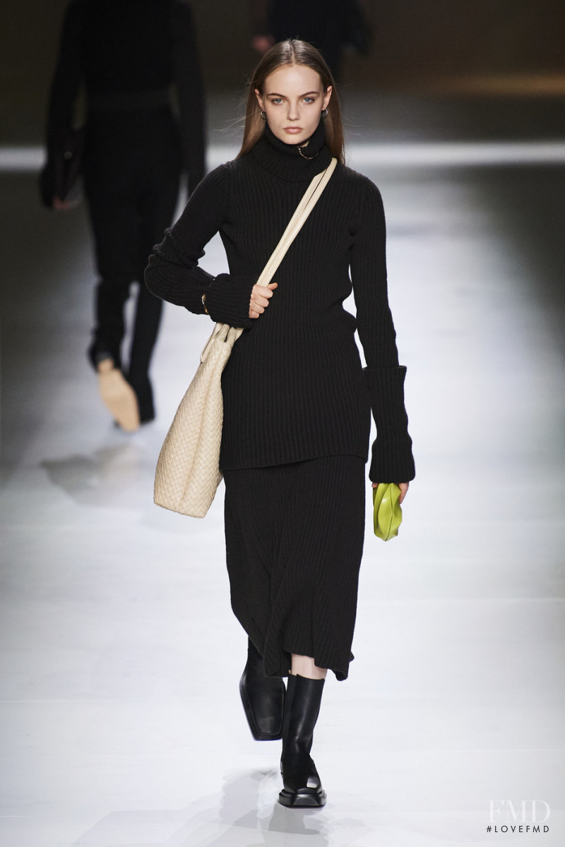 Fran Summers featured in  the Bottega Veneta fashion show for Autumn/Winter 2020