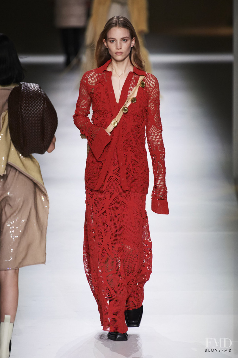 Rebecca Leigh Longendyke featured in  the Bottega Veneta fashion show for Autumn/Winter 2020