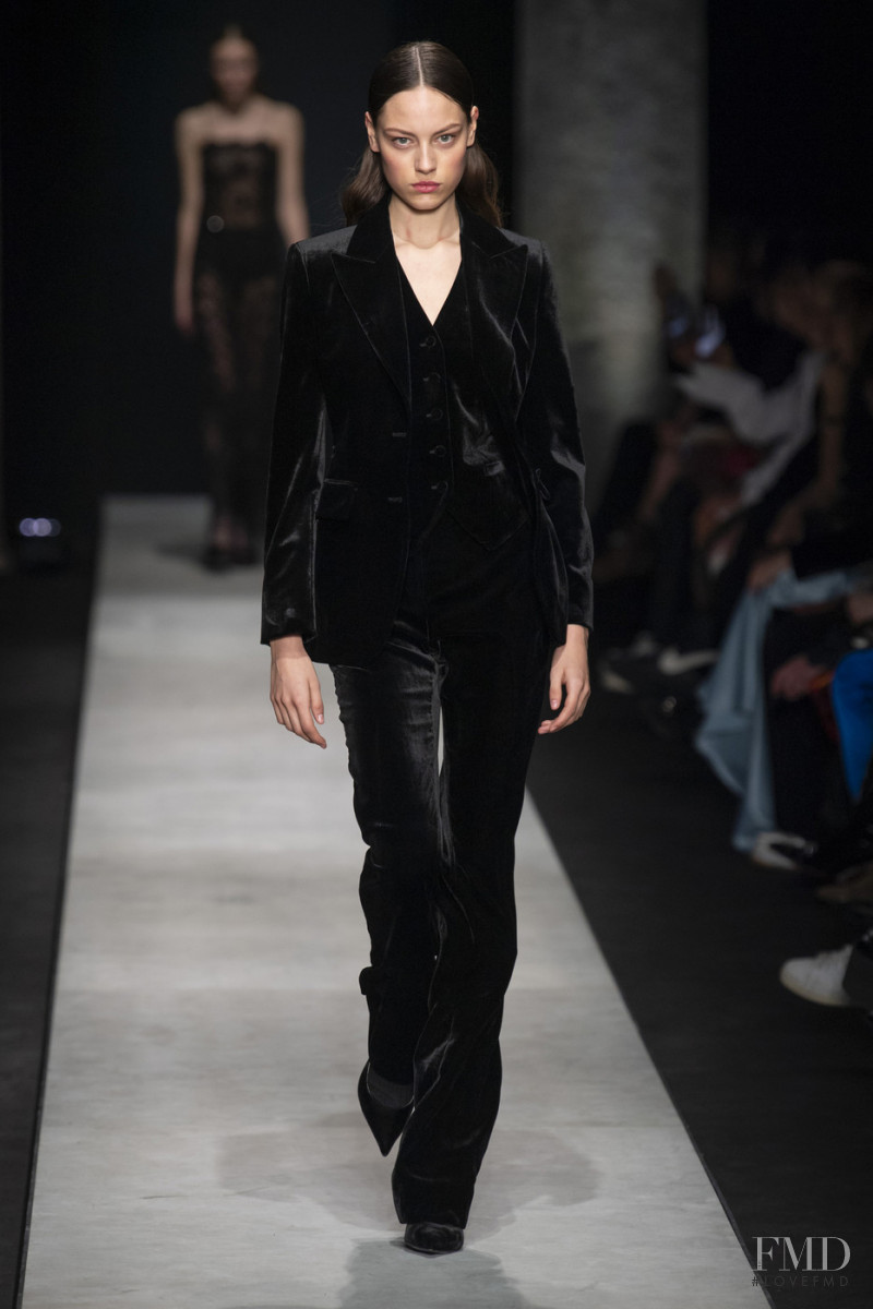 Ermanno Scervino fashion show for Autumn/Winter 2020