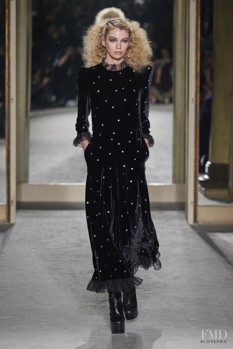Stella Maxwell featured in  the Philosophy di Lorenzo Serafini fashion show for Autumn/Winter 2020
