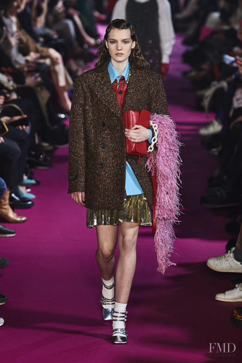 Penelope Ternes featured in  the MSGM fashion show for Autumn/Winter 2020