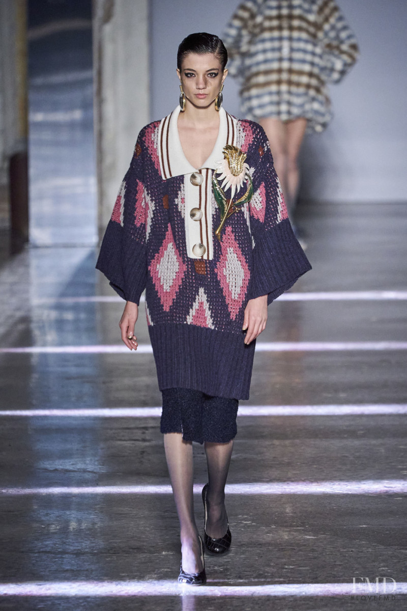 Daira Da Silva Pinto featured in  the Marco de Vincenzo fashion show for Autumn/Winter 2020