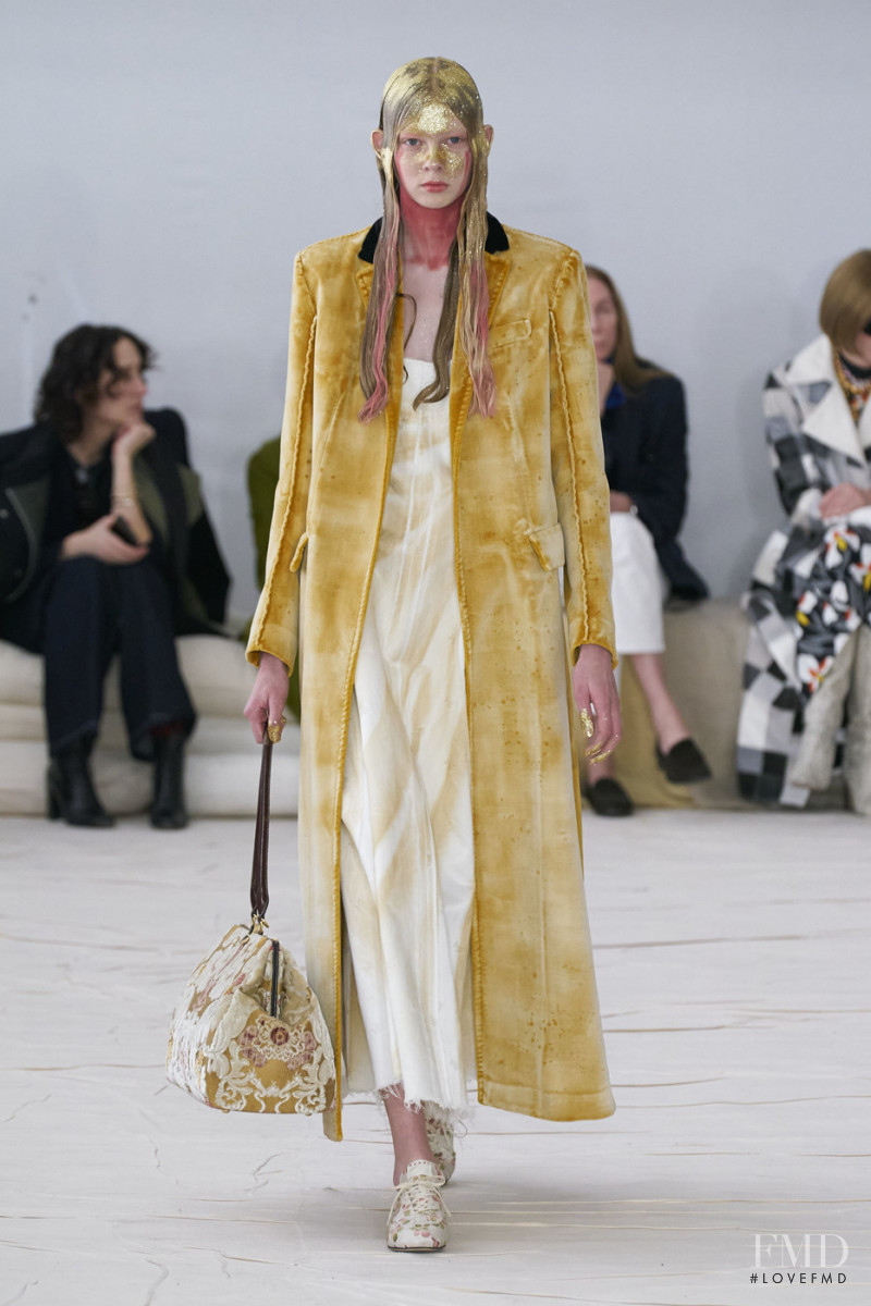 Jill Temming featured in  the Marni fashion show for Autumn/Winter 2020