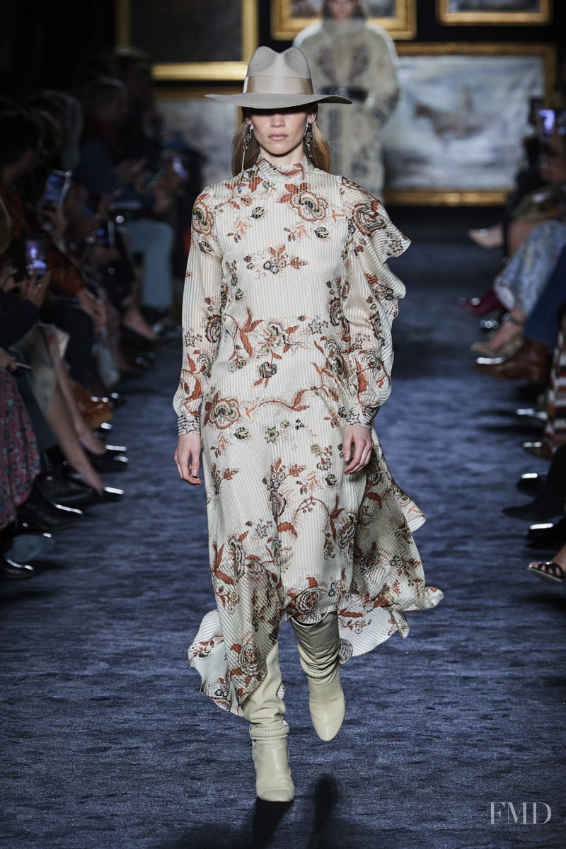 Rebecca Leigh Longendyke featured in  the Etro fashion show for Autumn/Winter 2020