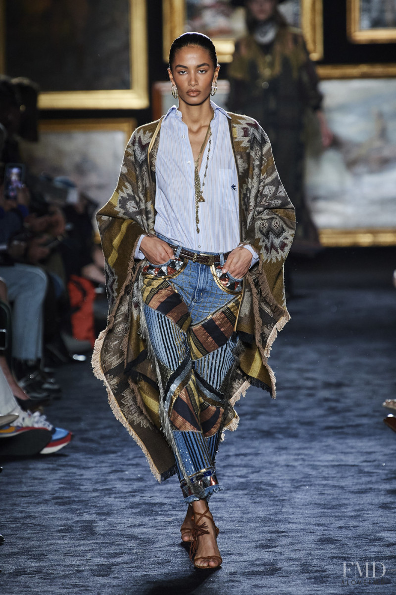 Sacha Quenby featured in  the Etro fashion show for Autumn/Winter 2020