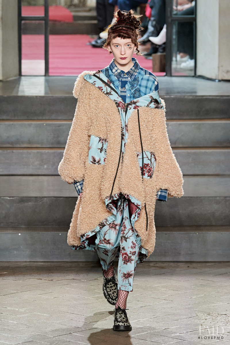 Fee Kienhuis featured in  the Antonio Marras fashion show for Autumn/Winter 2020