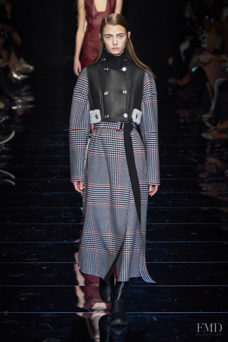 Patrycja Piekarska featured in  the Sportmax fashion show for Autumn/Winter 2020