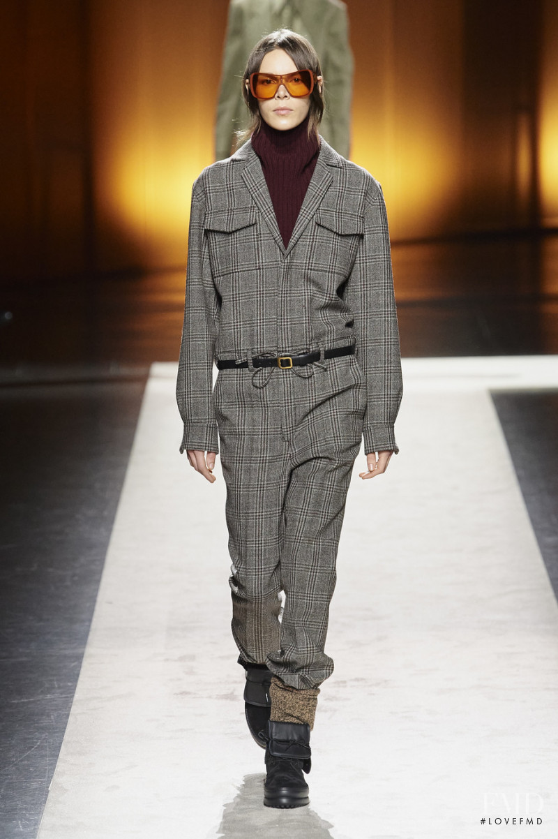 Lys Lorente featured in  the Tod\'s fashion show for Autumn/Winter 2020