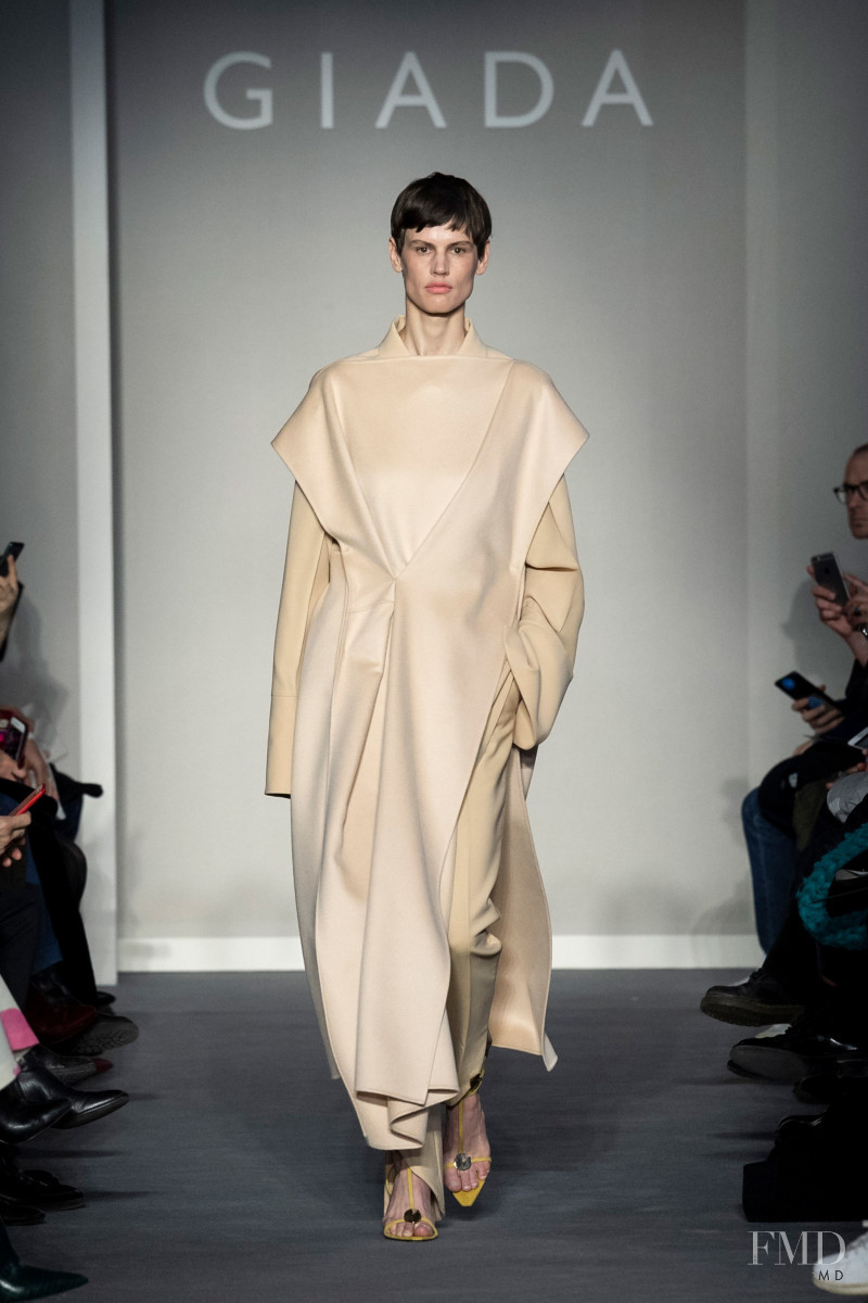 Saskia de Brauw featured in  the Giada fashion show for Autumn/Winter 2020