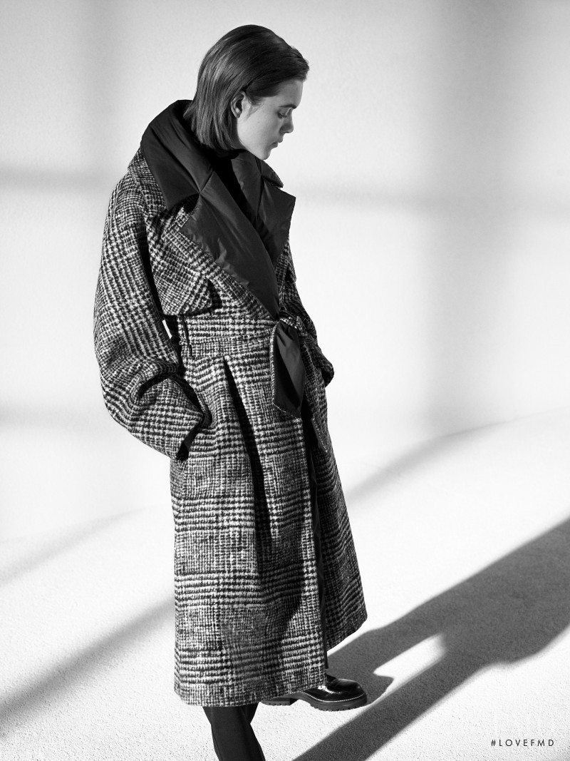 Max Mara Atelier lookbook for Autumn/Winter 2018