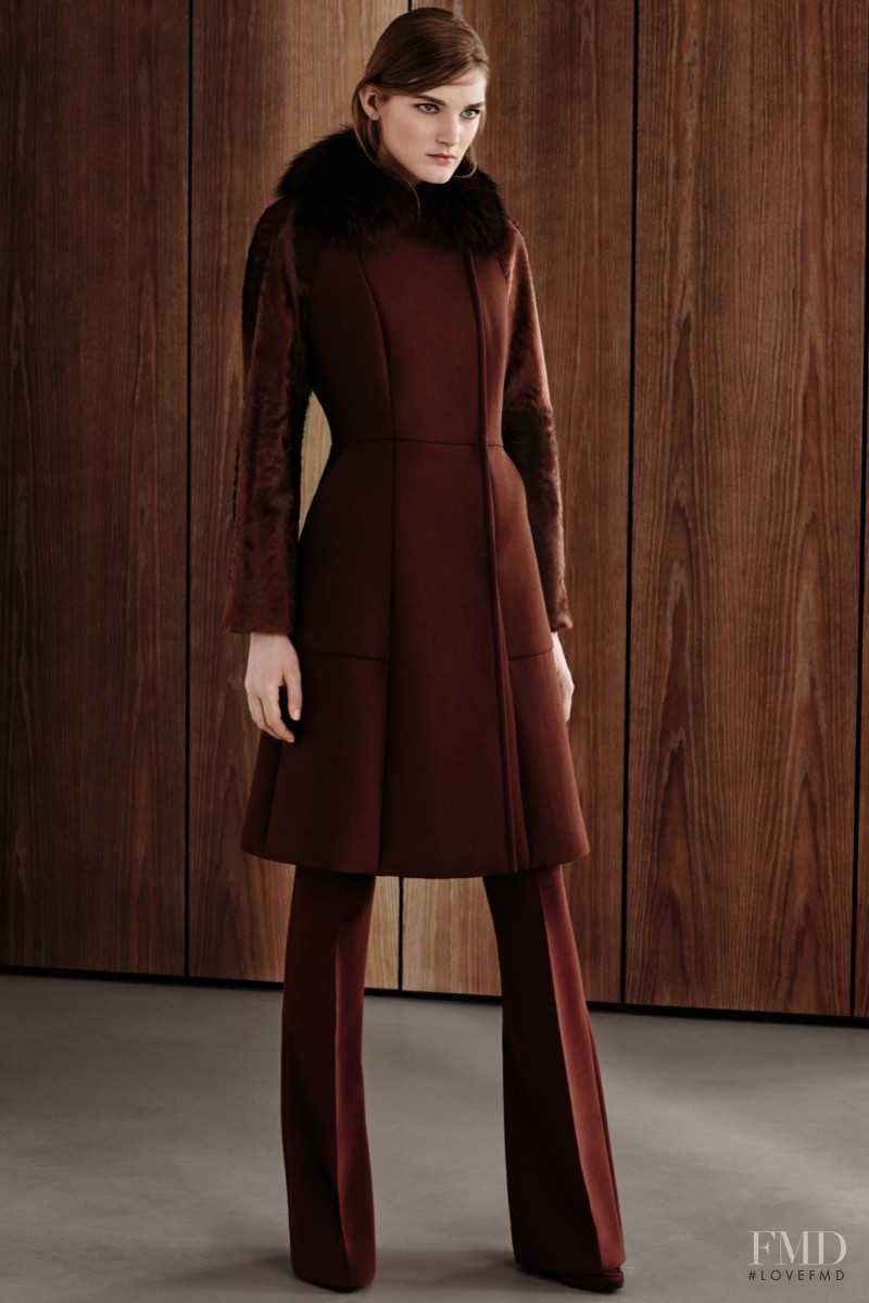 Max Mara Atelier lookbook for Autumn/Winter 2015