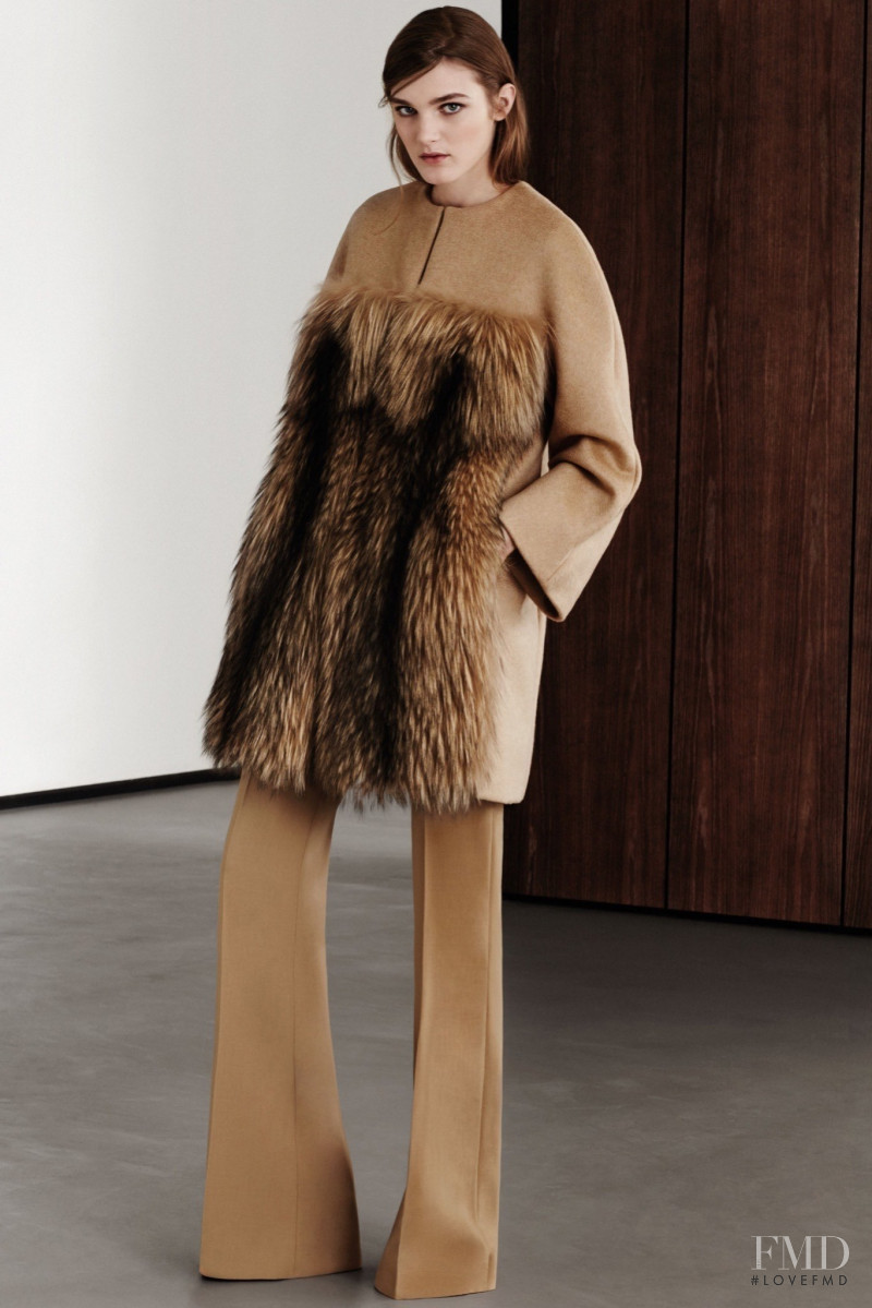 Max Mara Atelier lookbook for Autumn/Winter 2015