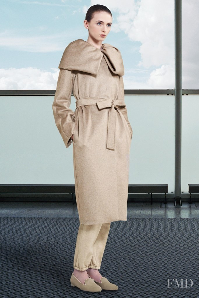 Max Mara Atelier lookbook for Autumn/Winter 2012