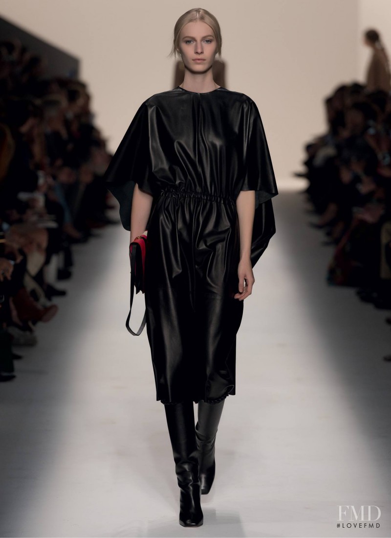 Julia Nobis featured in  the Valentino fashion show for Autumn/Winter 2014