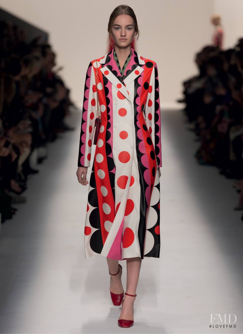 Maartje Verhoef featured in  the Valentino fashion show for Autumn/Winter 2014