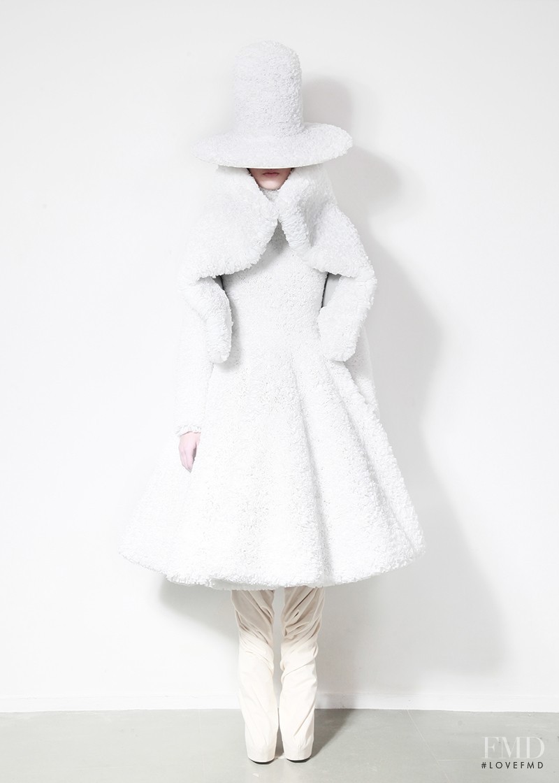 Marique Schimmel featured in  the Gareth Pugh advertisement for Autumn/Winter 2014