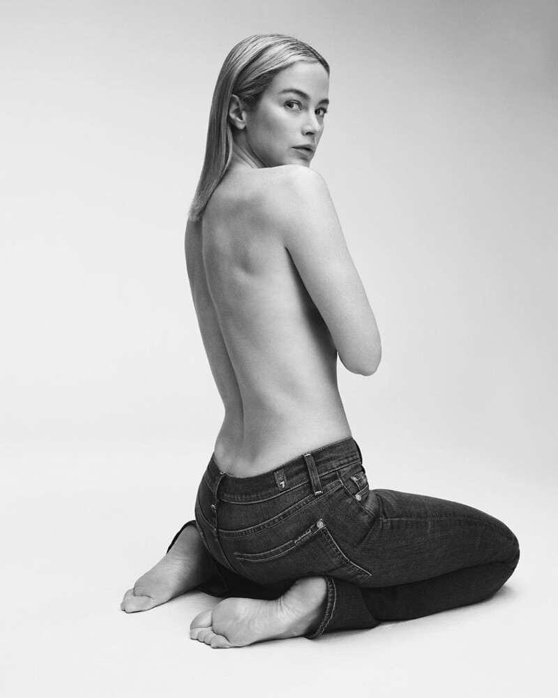 Carolyn Murphy featured in  the 7 For All Mankind advertisement for Spring/Summer 2020