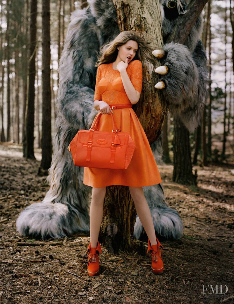 Lindsey Wixson featured in  the Mulberry advertisement for Autumn/Winter 2012