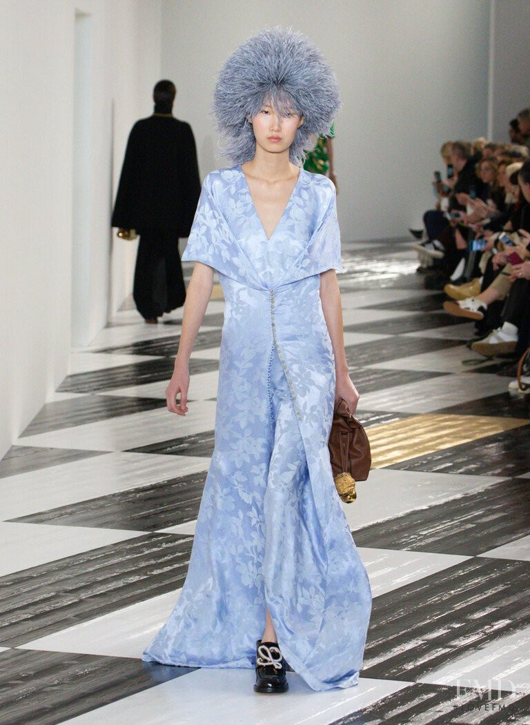 Ming Yi Tang featured in  the Loewe fashion show for Autumn/Winter 2020