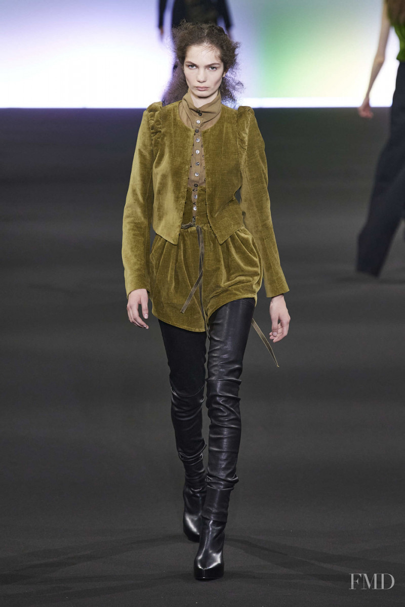 Maria Buric featured in  the Ann Demeulemeester fashion show for Autumn/Winter 2020