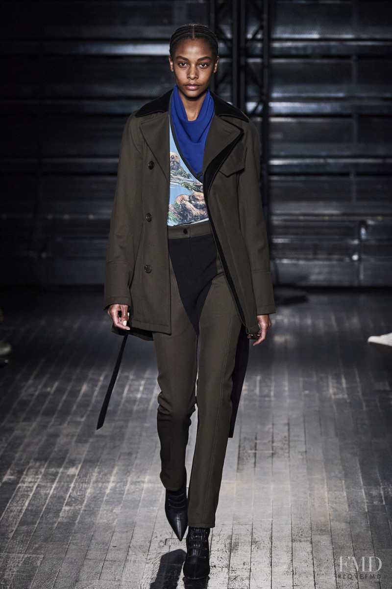 Karly Loyce featured in  the Atlein fashion show for Autumn/Winter 2020